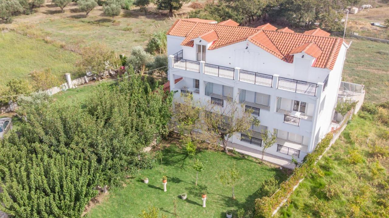 אליקס Yiota Studios מראה חיצוני תמונה