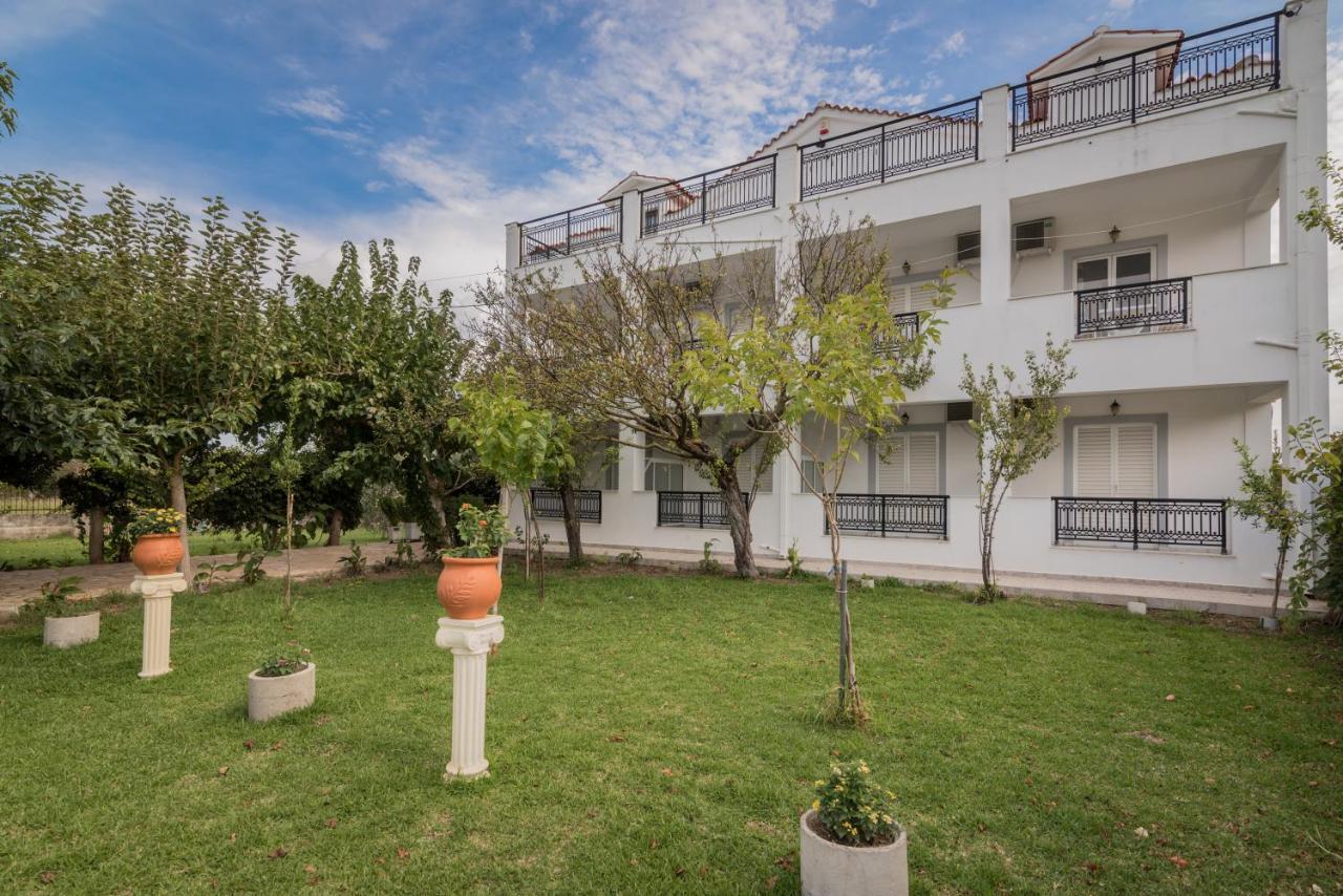 אליקס Yiota Studios מראה חיצוני תמונה